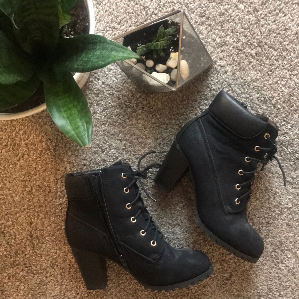 Lace-up high heeled booties